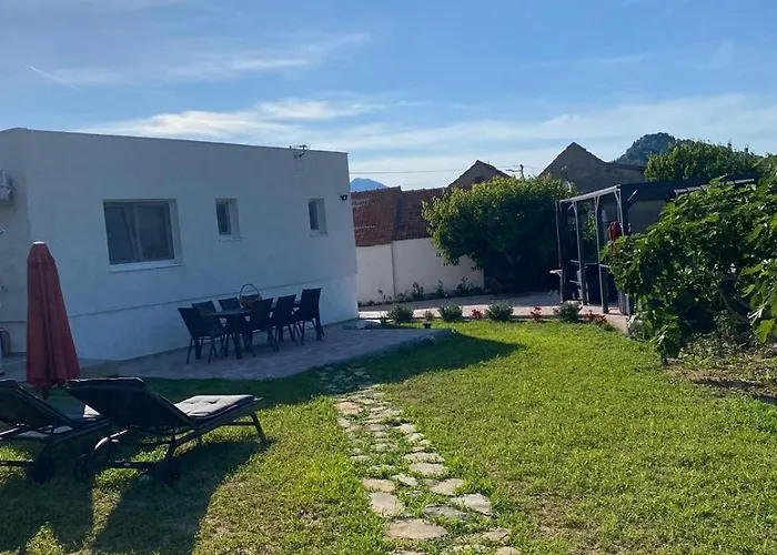 Villa Emily