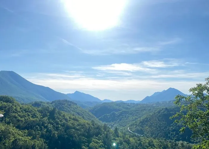 Вилла Emily Слиме